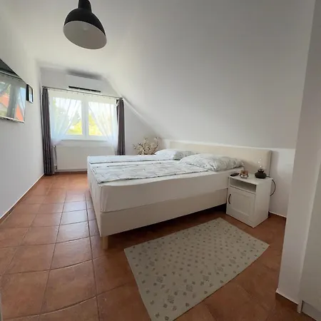 Munkácsy Appartamento Balatonfenyves