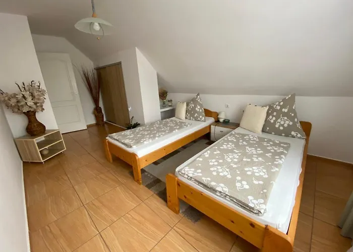 Munkacsy Balatonfenyves